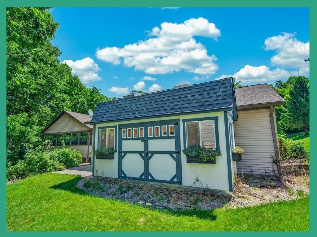 546 Echo Valley Road Brooklyn, WI 53521 - Photo 14 of 74