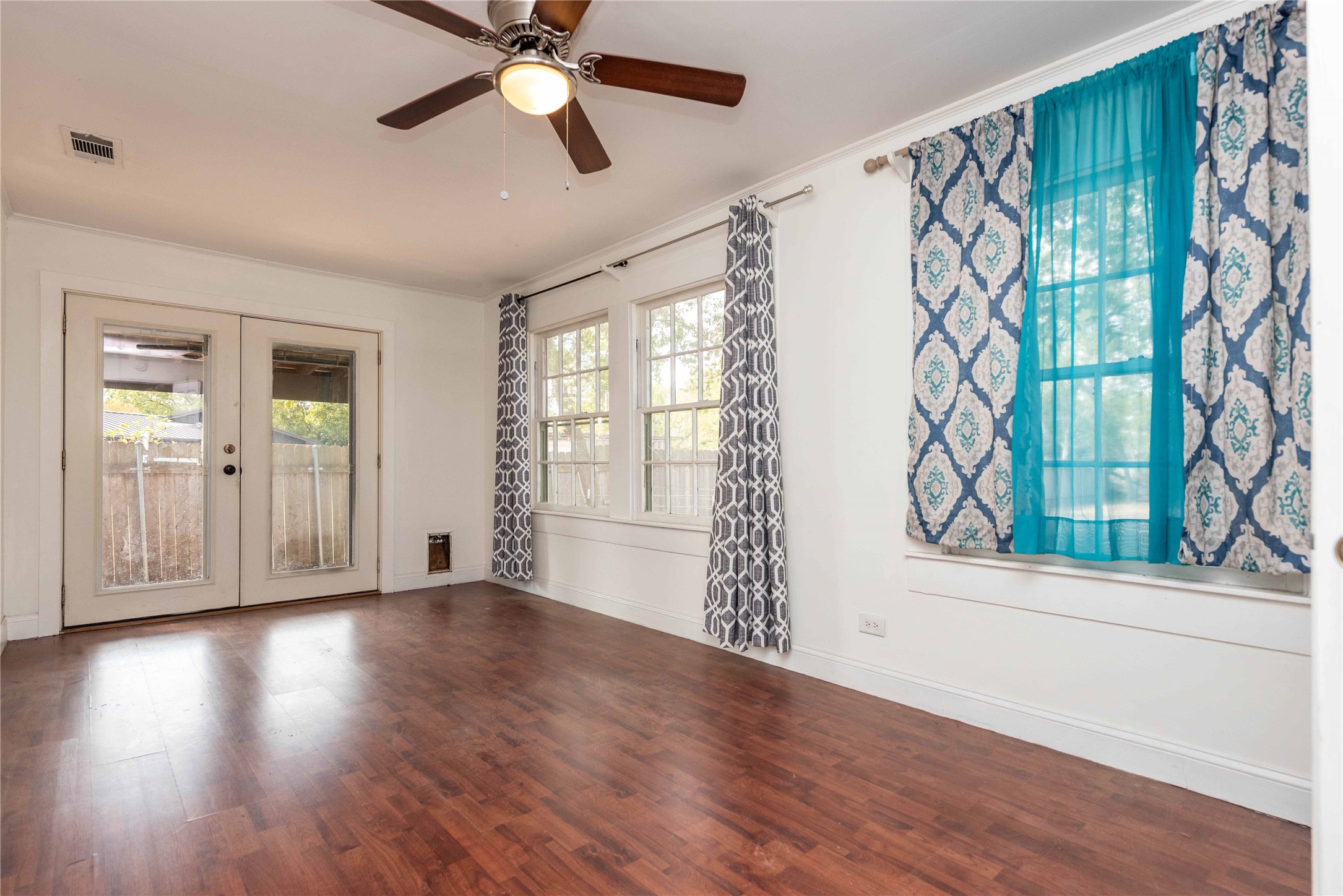 406 Lexington Road, Unit 1 Elgin, TX 78621 - Photo 9 of 18