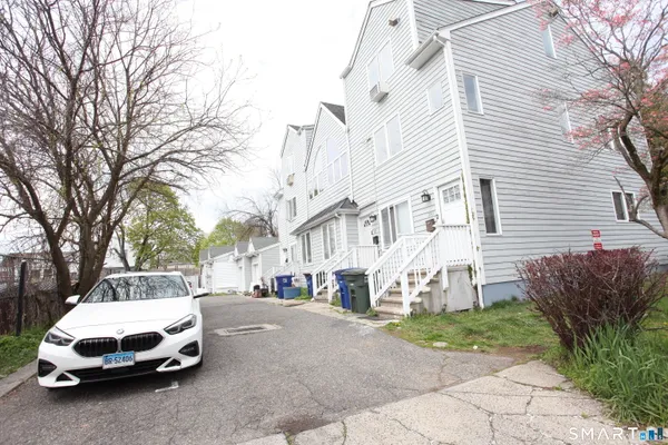 $1,079,000 | Undisclosed Address, Bridgeport, CT 06610