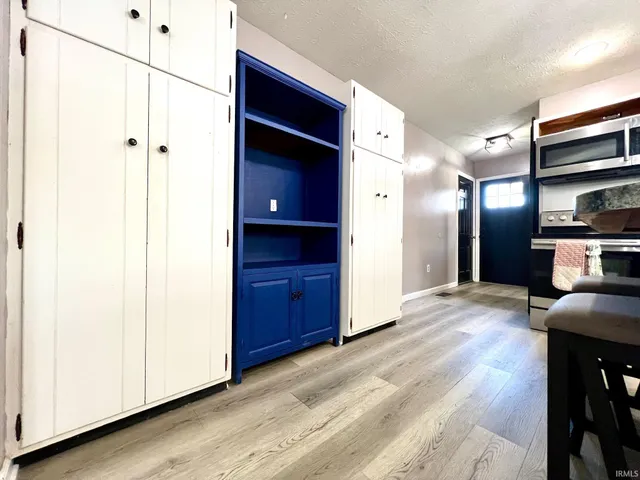 $299,900 | 801 Rocky Creek East, Bedford, IN 47421