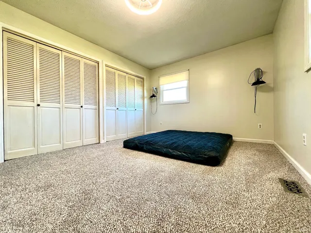 $299,900 | 801 Rocky Creek East, Bedford, IN 47421