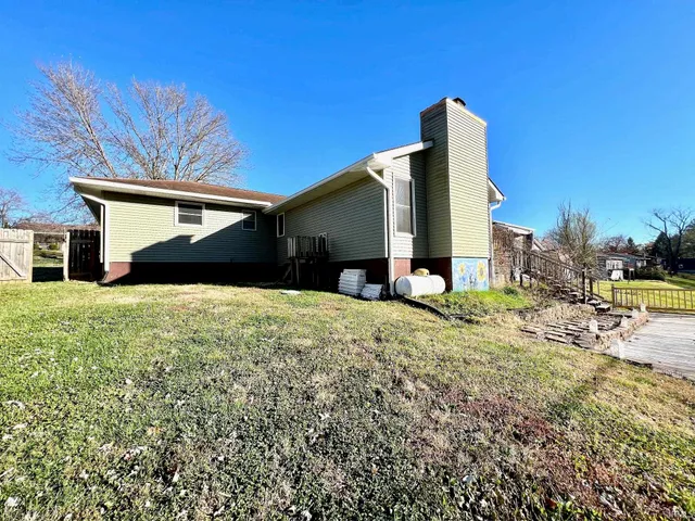 $299,900 | 801 Rocky Creek East, Bedford, IN 47421