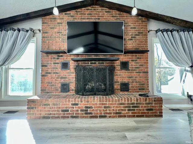 $299,900 | 801 Rocky Creek East, Bedford, IN 47421