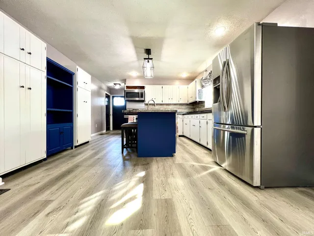 $299,900 | 801 Rocky Creek East, Bedford, IN 47421