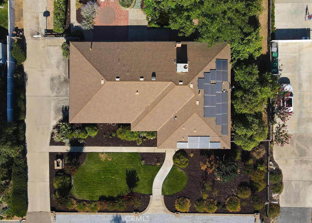 2960 Whitegate Drive Merced, CA 95340 - Photo 7 of 48 an aerial view of a house with a swimming pool