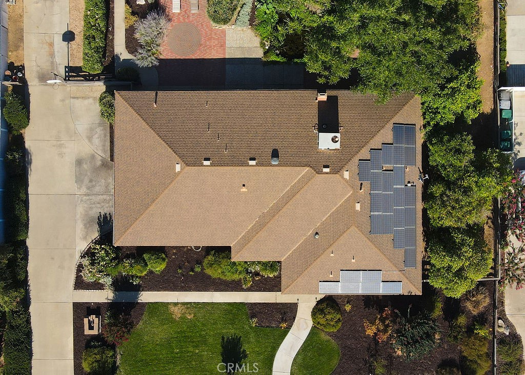 2960 Whitegate Drive Merced, CA 95340 - Photo 8 of 48 an aerial view of a house with a yard