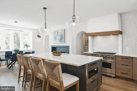 $1,499,000 | 615 East Mt Pleasant Avenue, Philadelphia, PA 19119