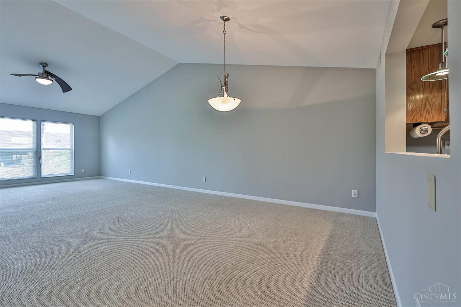 5305 Cooper Road, Unit F Montgomery, OH 45242 - Photo 8 of 22 Gallery Image 8