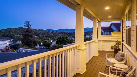 $1,849,000 | 11 Zandra Place, Novato, CA 94945