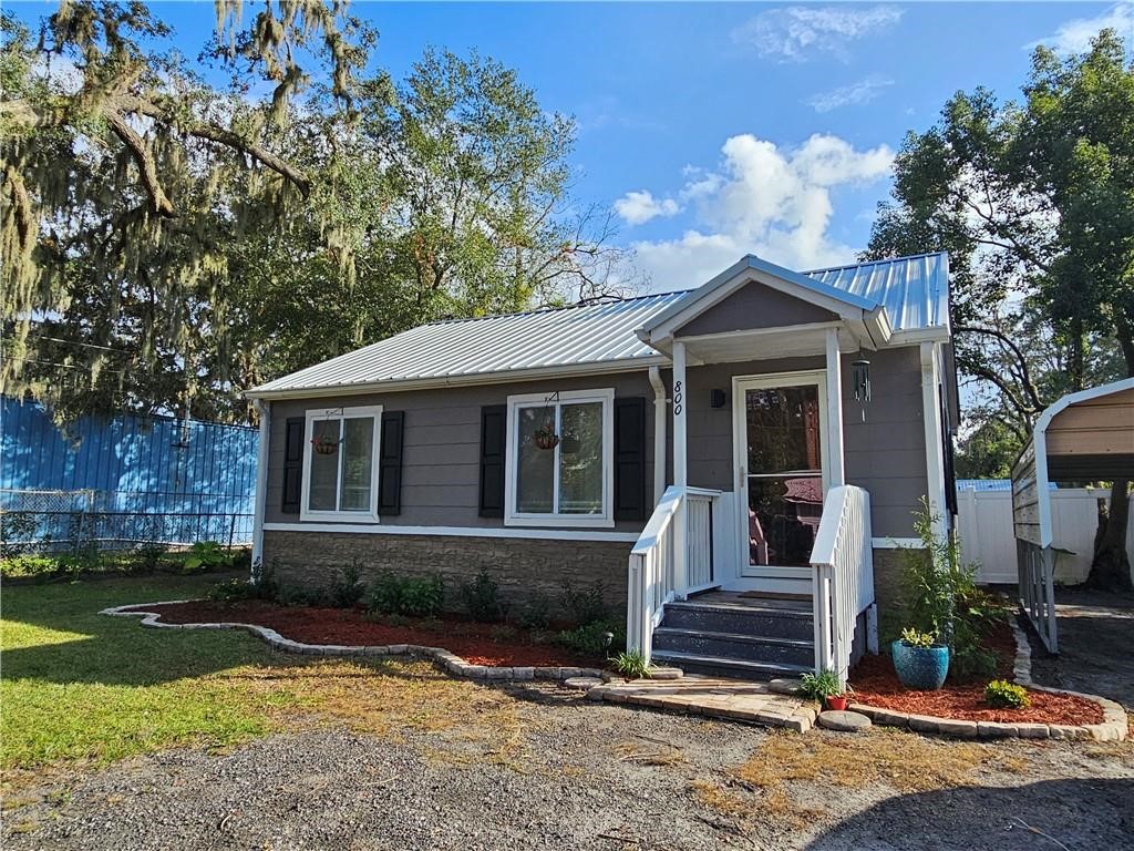 800 5th Street Brunswick, GA 31520 - Photo 3 of 15 Close to downtown and the College