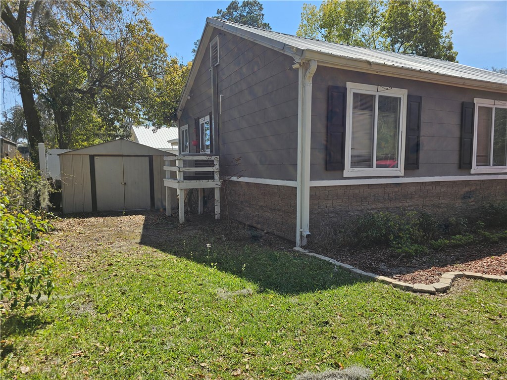 800 5th Street Brunswick, GA 31520 - Photo 6 of 15 Storage building