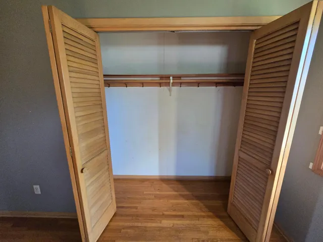 $145,000 | 801 East Elm Avenue, Olivia, MN 56277