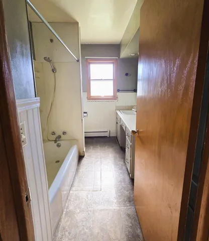 $145,000 | 801 East Elm Avenue, Olivia, MN 56277