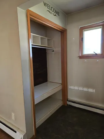 $145,000 | 801 East Elm Avenue, Olivia, MN 56277