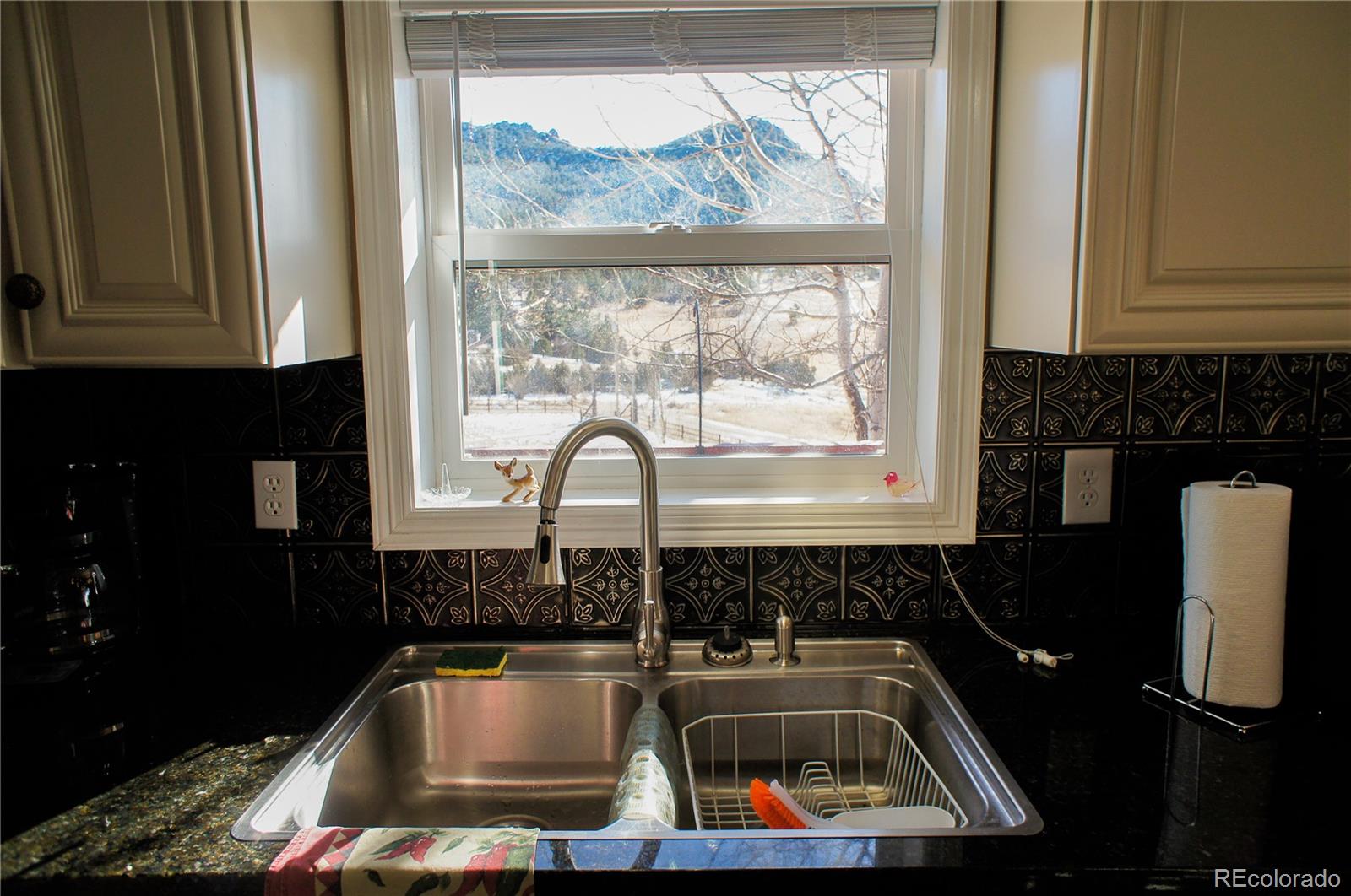 27 Buff Court Drake, CO 80515 - Photo 8 of 39