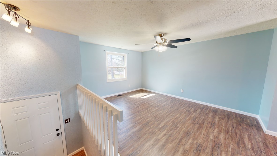 1741 Sterling Road Madison, OH 44057 - Photo 2 of 23