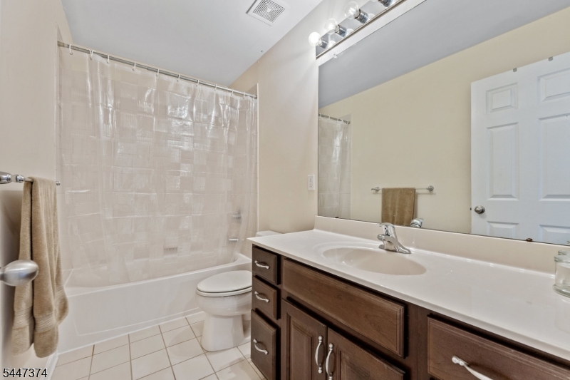 26 Rouser Way Hillsborough, NJ 08844 - Photo 28 of 42 Gallery Image 28