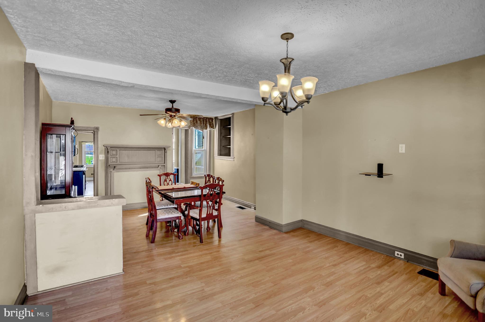 133 North Main Street Spring Grove, PA 17362 - Photo 3 of 34