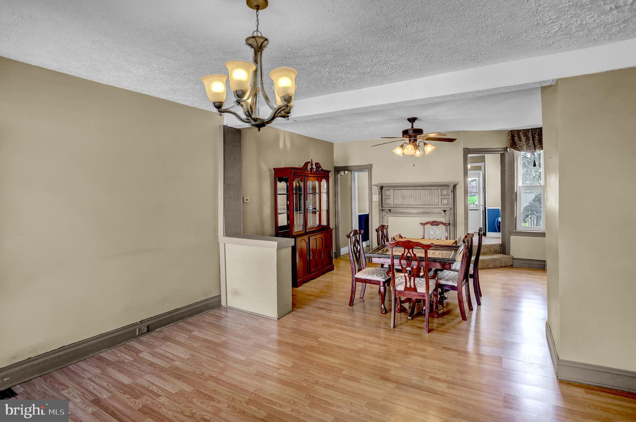133 North Main Street Spring Grove, PA 17362 - Photo 4 of 34