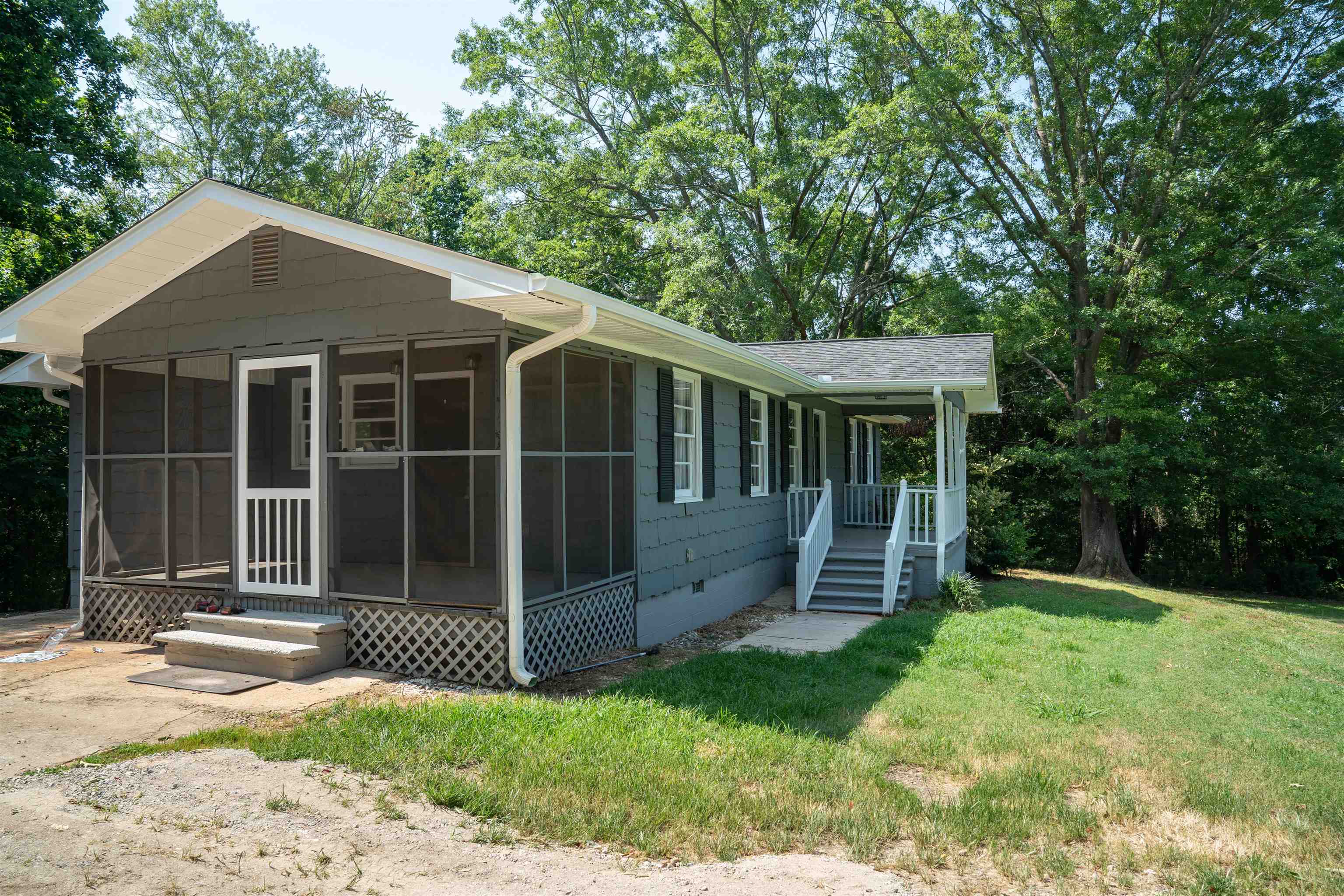 237 Buck Creek Road Chesnee, SC 29323 - Photo 5 of 32