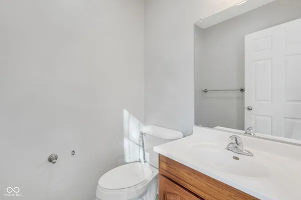 $138,000 | 1707 Woodward Avenue, New Castle, IN 47362