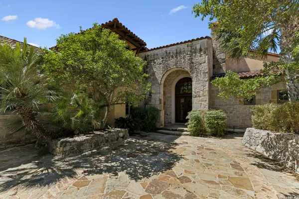 $1,600,000 | 3011 Rustlers Trail, San Antonio, TX 78245