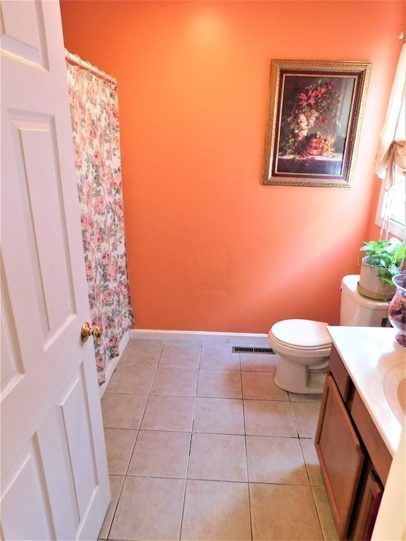 29 Ferris Street Springfield, MA 01151 - Photo 10 of 25 Gallery Image 10