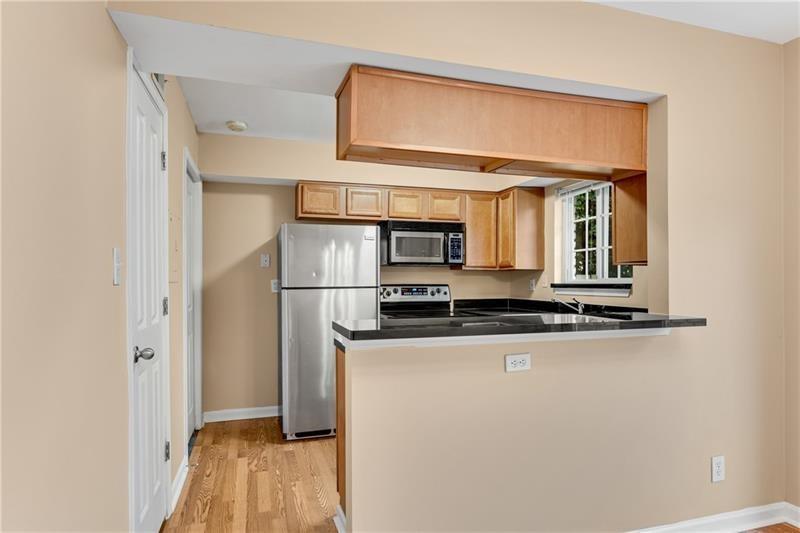 6940 Roswell Road, Unit F2 Atlanta, GA 30328 - Photo 9 of 36 Gallery Image 9