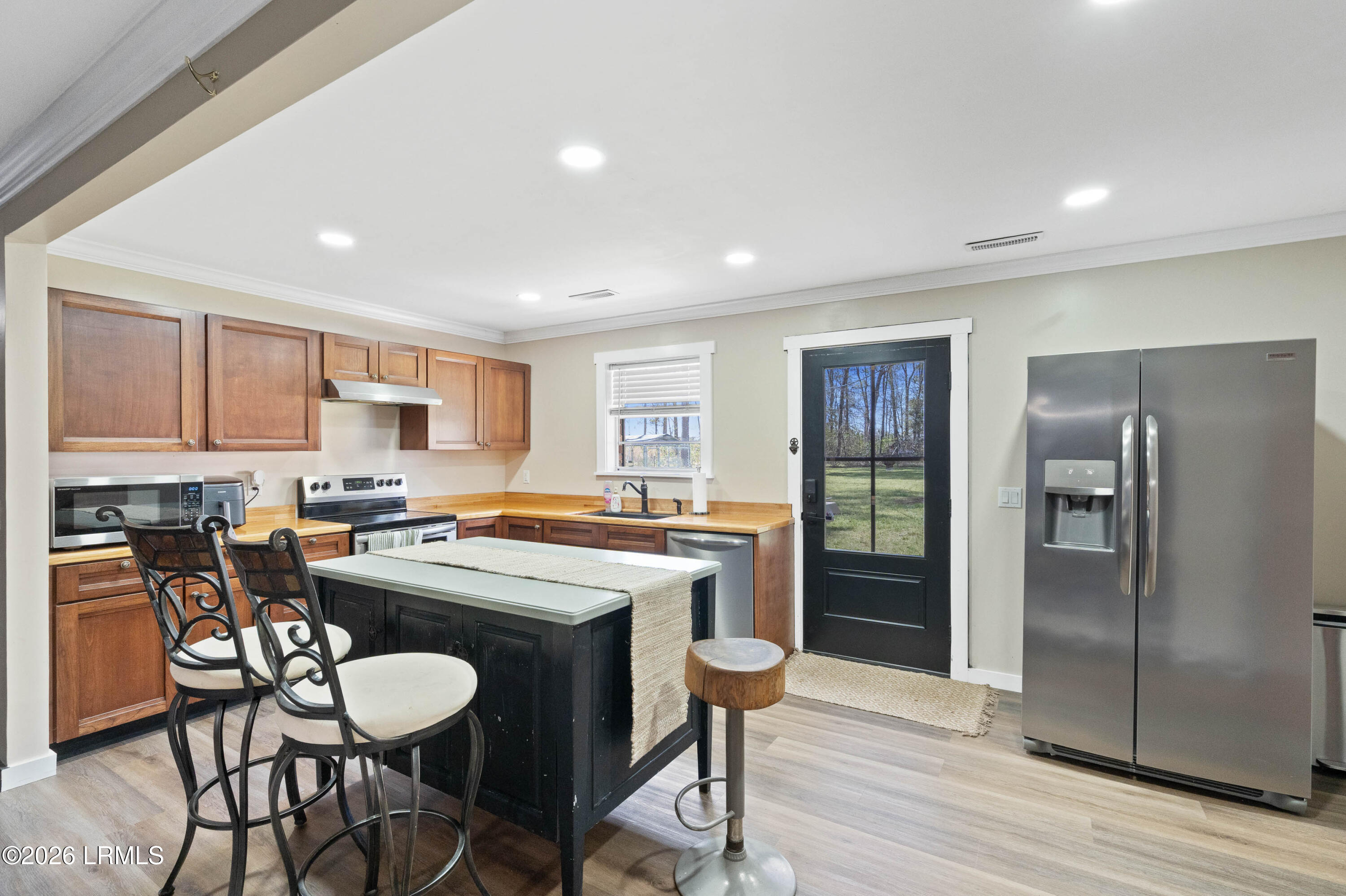 162 Dove Street Ridgeland, SC 29936 - Photo 10 of 51 162 Dove-19