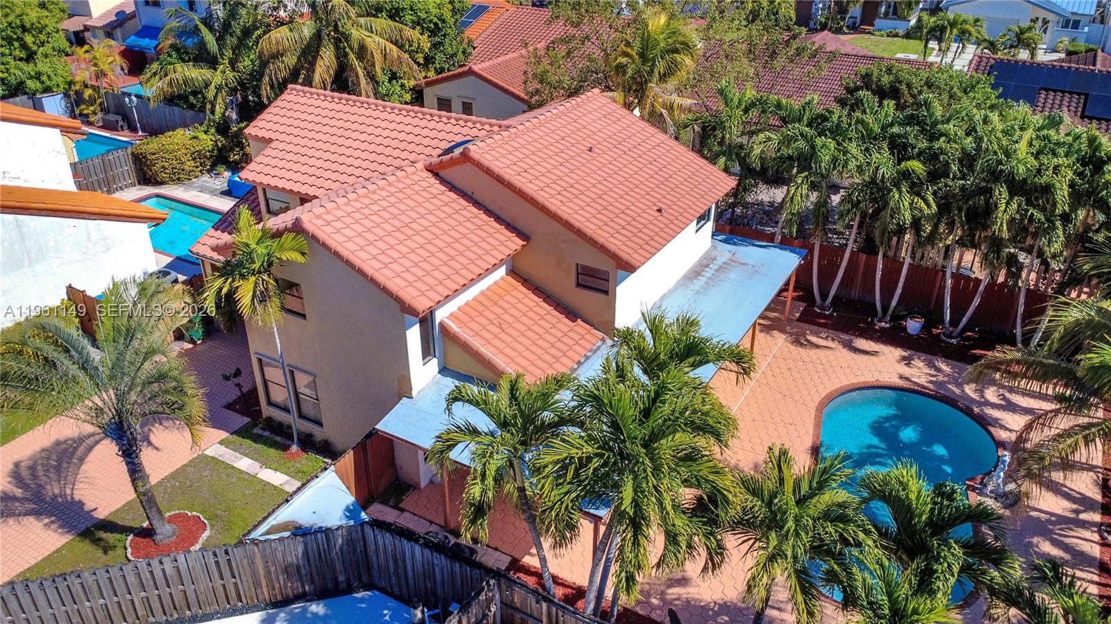 10031 Southwest 147th Place Miami, FL 33196 - Photo 6 of 46