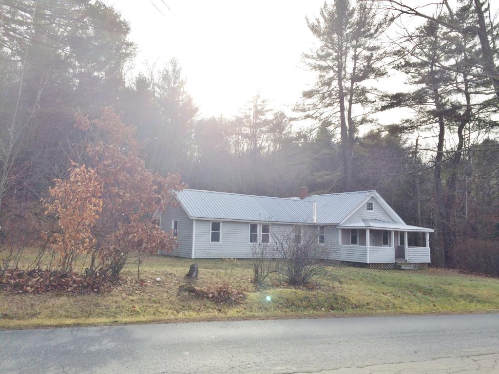 128 Acworth Road Charlestown, NH 03603 - Photo 2 of 27 Gallery Image 2