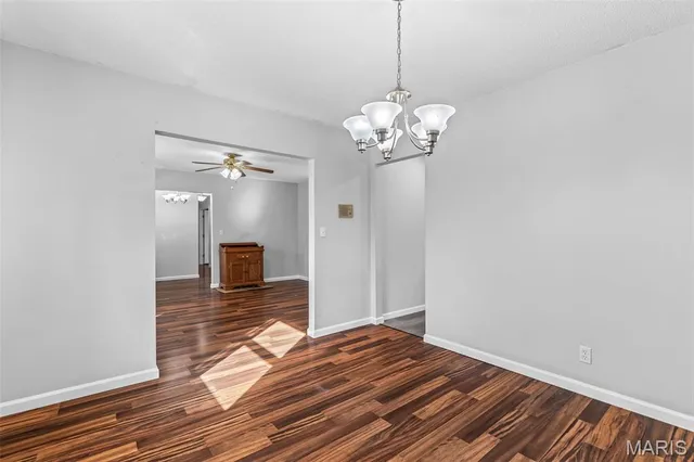 $379,900 | 640 East Capri Drive, Bonne Terre, MO 63628