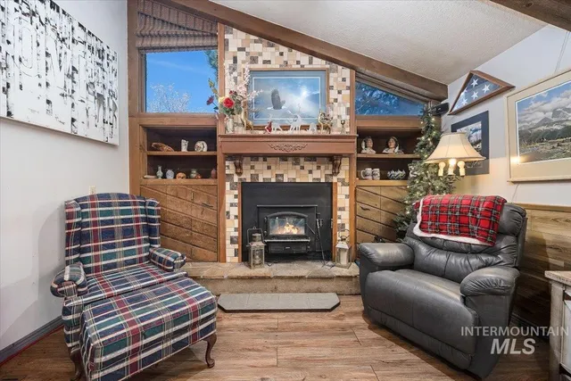 $750,000 | 215 Willow Lane, Hagerman, ID 83332