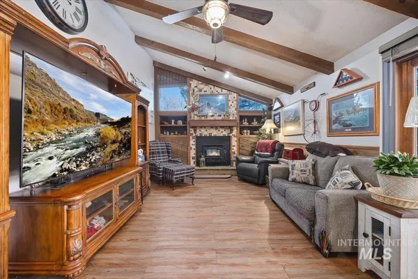 $750,000 | 215 Willow Lane, Hagerman, ID 83332