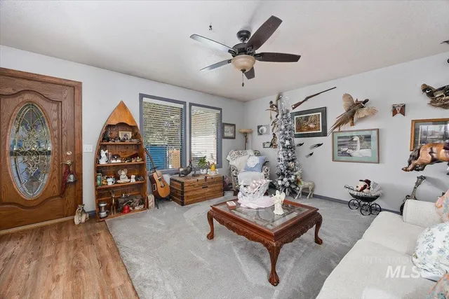 $750,000 | 215 Willow Lane, Hagerman, ID 83332