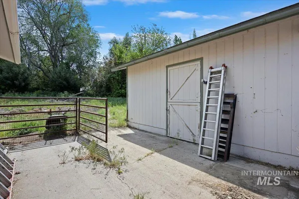 $750,000 | 215 Willow Lane, Hagerman, ID 83332