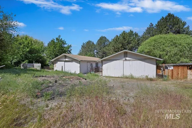 $750,000 | 215 Willow Lane, Hagerman, ID 83332