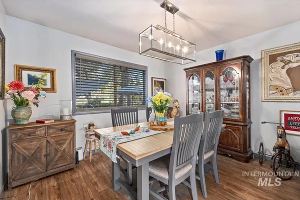 $750,000 | 215 Willow Lane, Hagerman, ID 83332