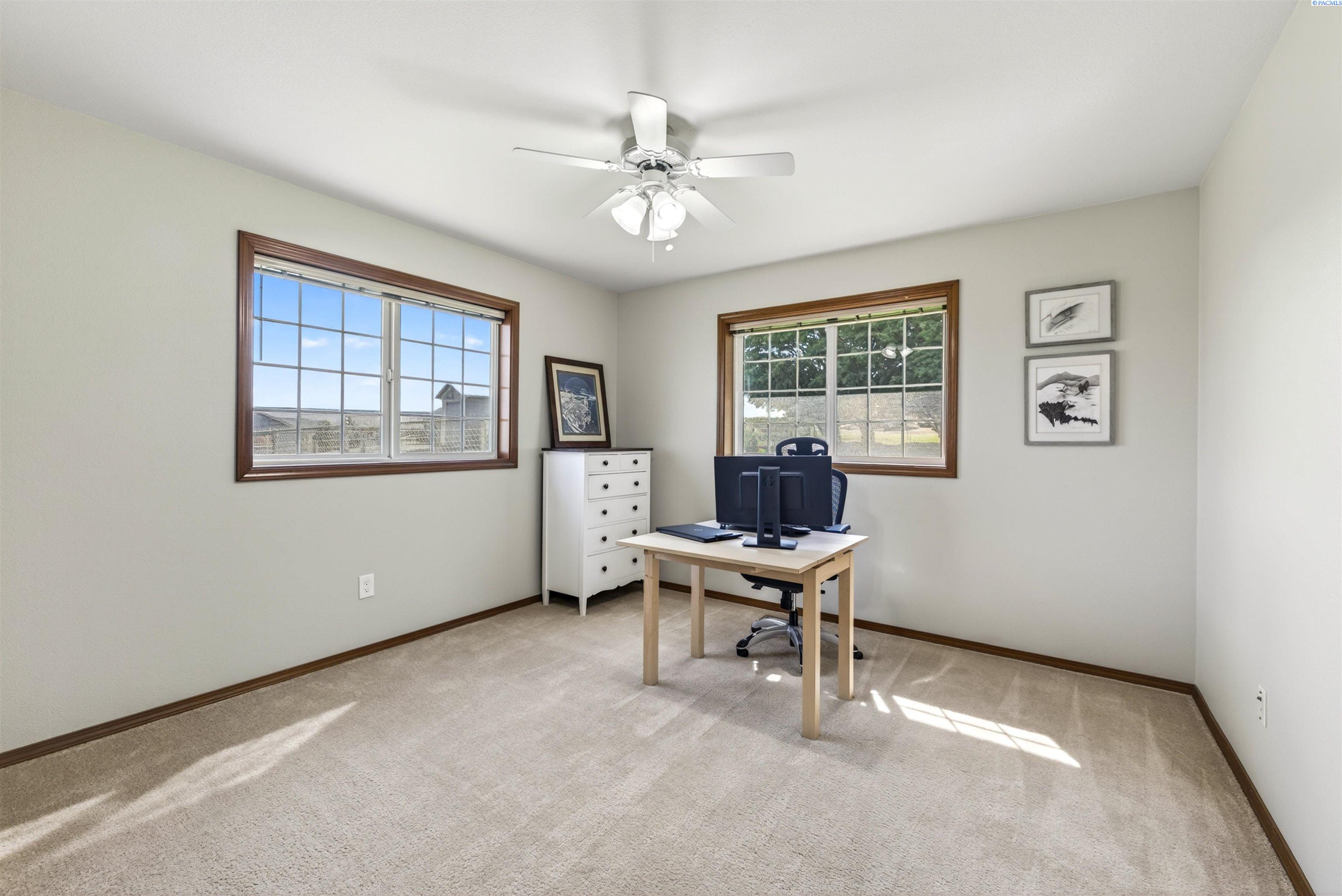 11504 South Bermuda Road Kennewick, WA 99338 - Photo 25 of 50 Gallery Image 25