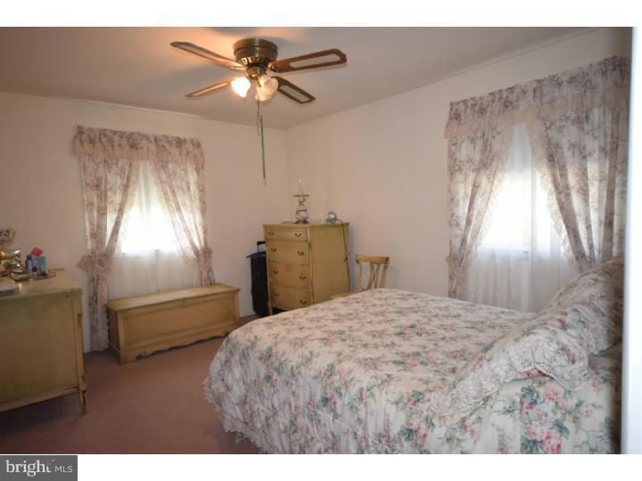631 Kennerly Road Springfield, PA 19064 - Photo 13 of 25 Bedroom 2
