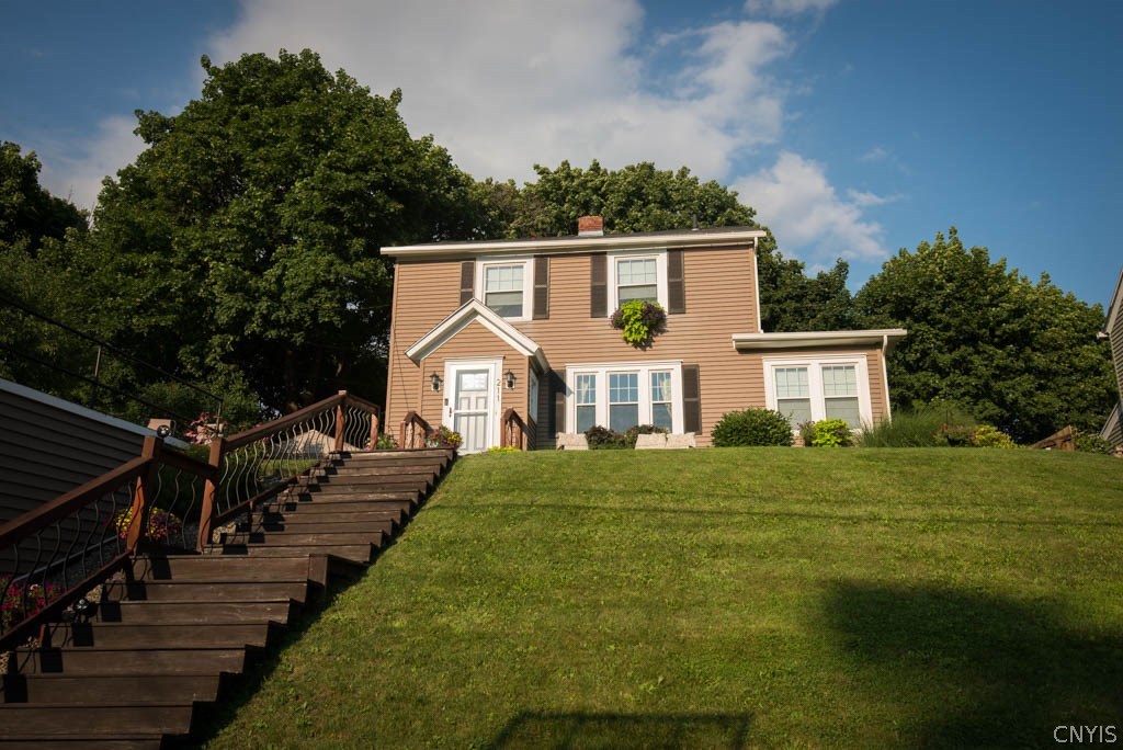 211 Carlton Road Syracuse, NY 13207 - Photo 1 of 1 Gallery Image 1