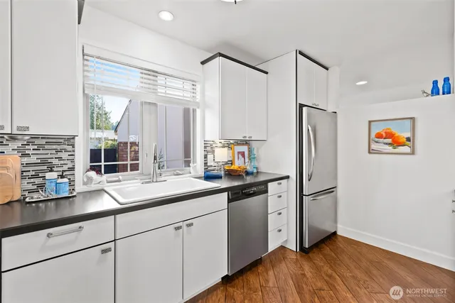 $448,000 | 126 Hilltop Drive, Unit C, Sequim, WA 98382