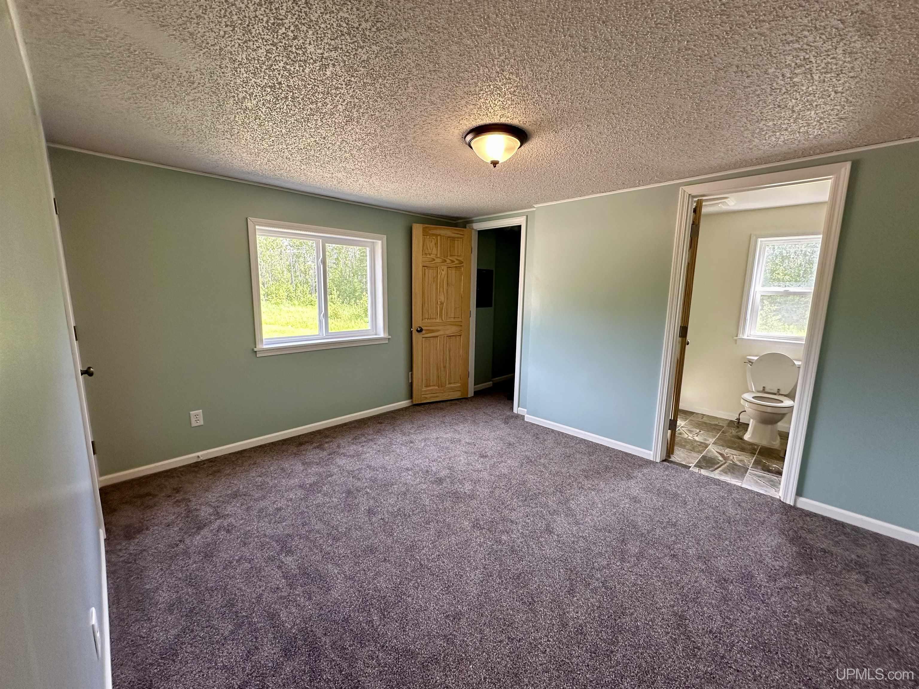 5551 27.5 Road Gladstone, MI 49837 - Photo 9 of 22 Gallery Image 9