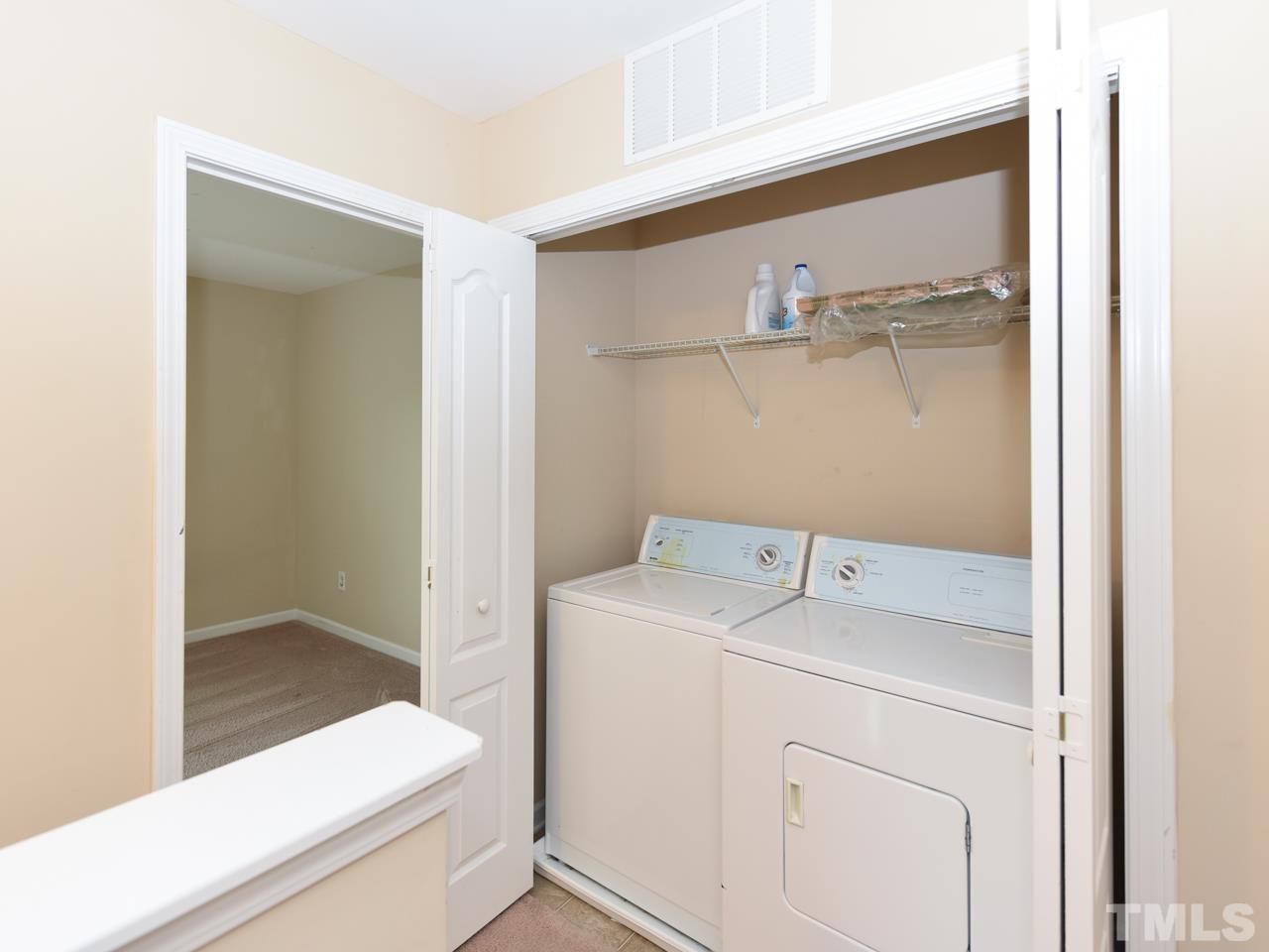 505 Smith Ridge Way Fuquay-Varina, NC 27526 - Photo 5 of 20 Gallery Image 5