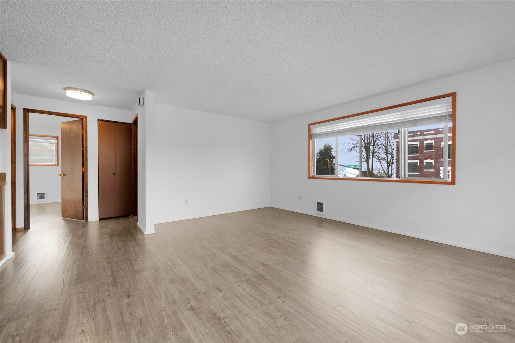 2629 Rucker Avenue, Unit 1 Everett, WA 98201 - Photo 4 of 19 Gallery Image 4