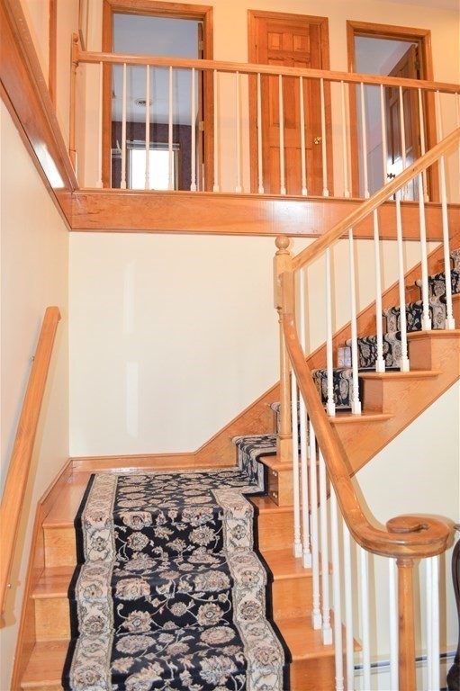 6 Carding Mill Road Sudbury, MA 01776 - Photo 3 of 42 Gallery Image 3