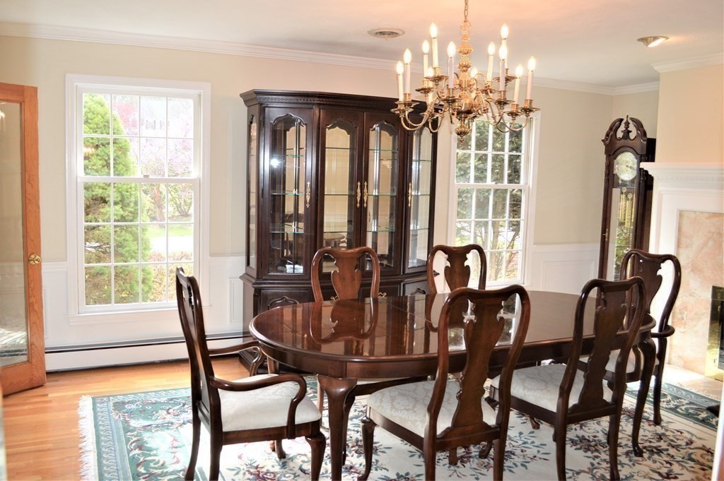 6 Carding Mill Road Sudbury, MA 01776 - Photo 7 of 42 Gallery Image 7