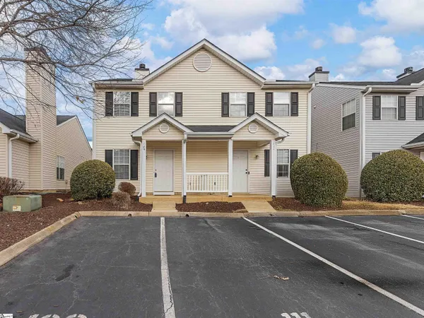 $199,900 | 109 Hammett Grove Lane, Greer, SC 29650