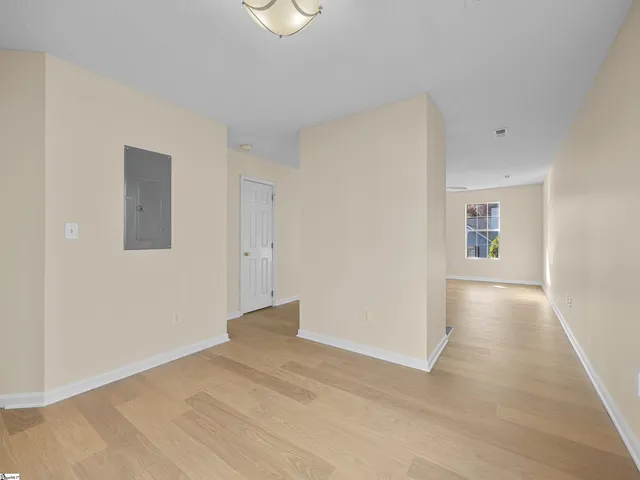 $209,900 | 109 Hammett Grove Lane, Greer, SC 29650