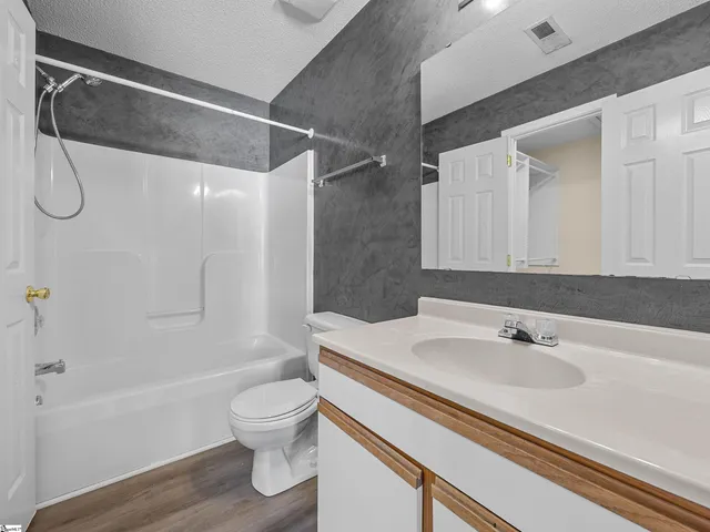 $209,900 | 109 Hammett Grove Lane, Greer, SC 29650